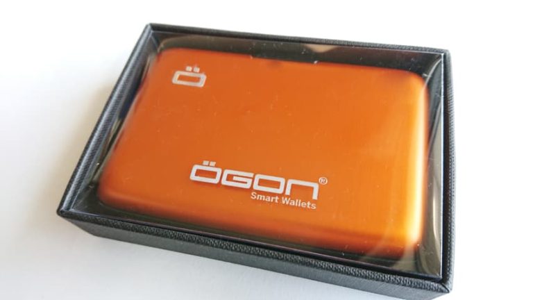 オゴン（OGON）カードケース、こだわりのフランス製！