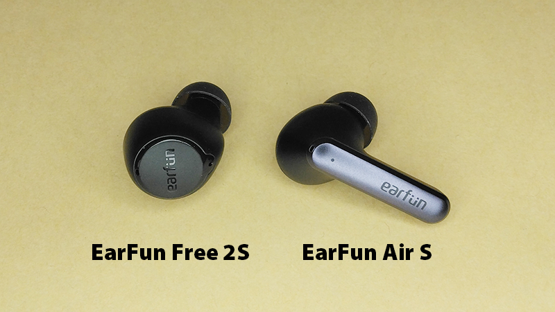 EarFun Free2SとEarFun Air Sとの大きさ比較