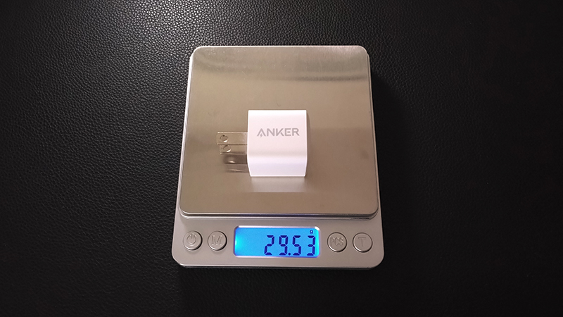ANKER急速充電器の重量